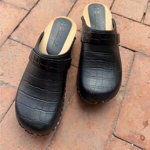 Bjork Black Open Back Croco Print Leather Clogs